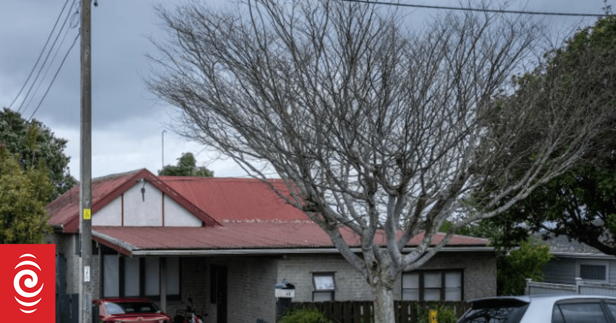 Auckland businessman Peter Mazany to pay $9k over old, crowded boarding house