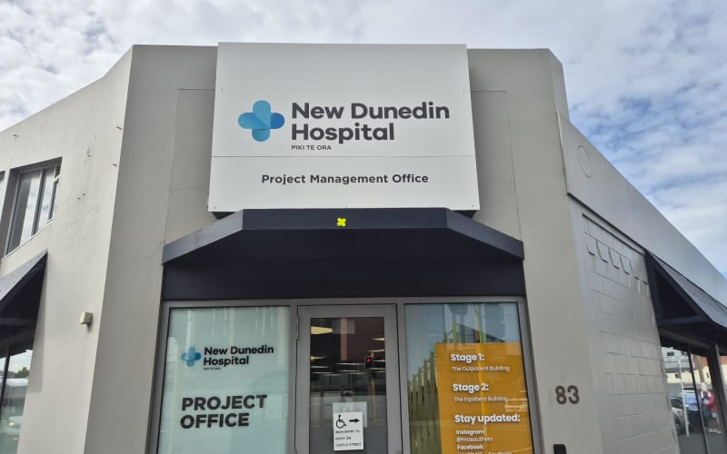 Work resumes on new Dunedin Hospital inpatient building after delays | RNZ