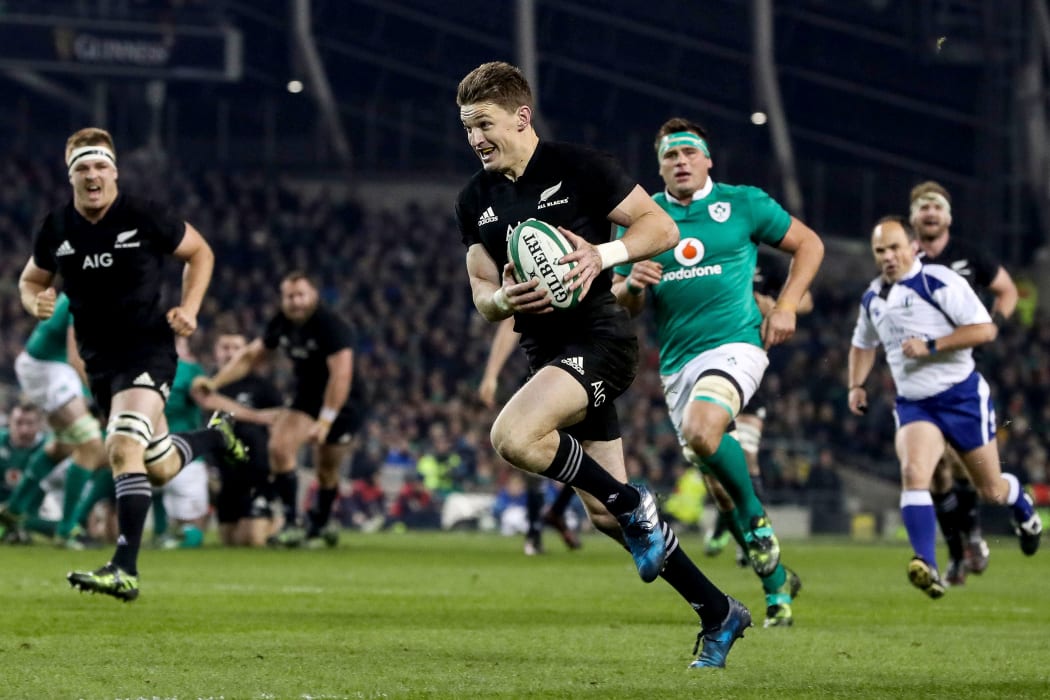 All Blacks player Beauden Barrett smiles on his way to scoring a try against Ireland in Dublin. 20/11/2016
