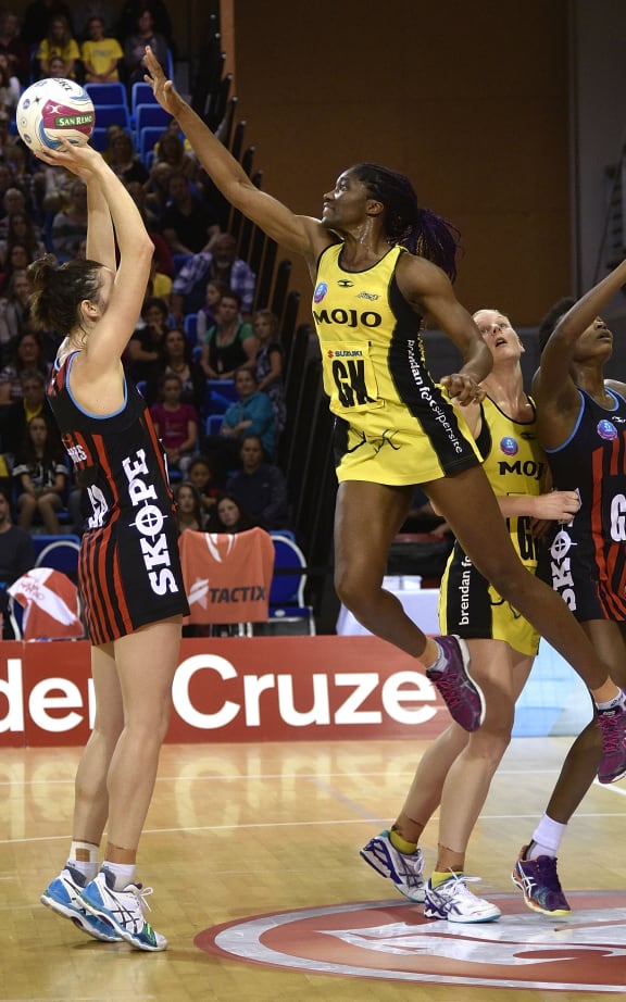 England captain and Magic defender Ama Agbeze (right) is back for the WKBOP franchise.