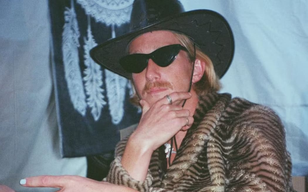 Max earned more as a dishwasher in Australia than in a professional role in New Zealand.