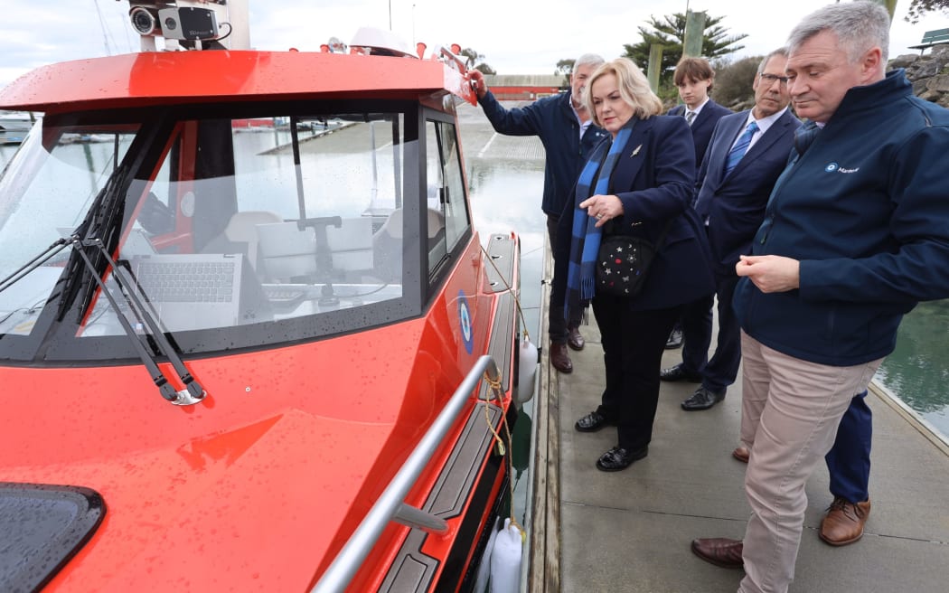 A self-driving boat was just one of the examples given to Minister Judith Collins about the strides that Nelson was making in artificial intelligence.