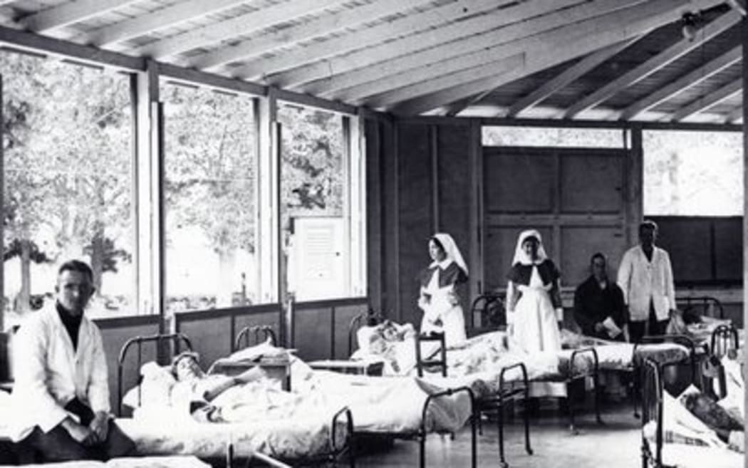 A hospital ward at the Featherston Camp in early 1900s.