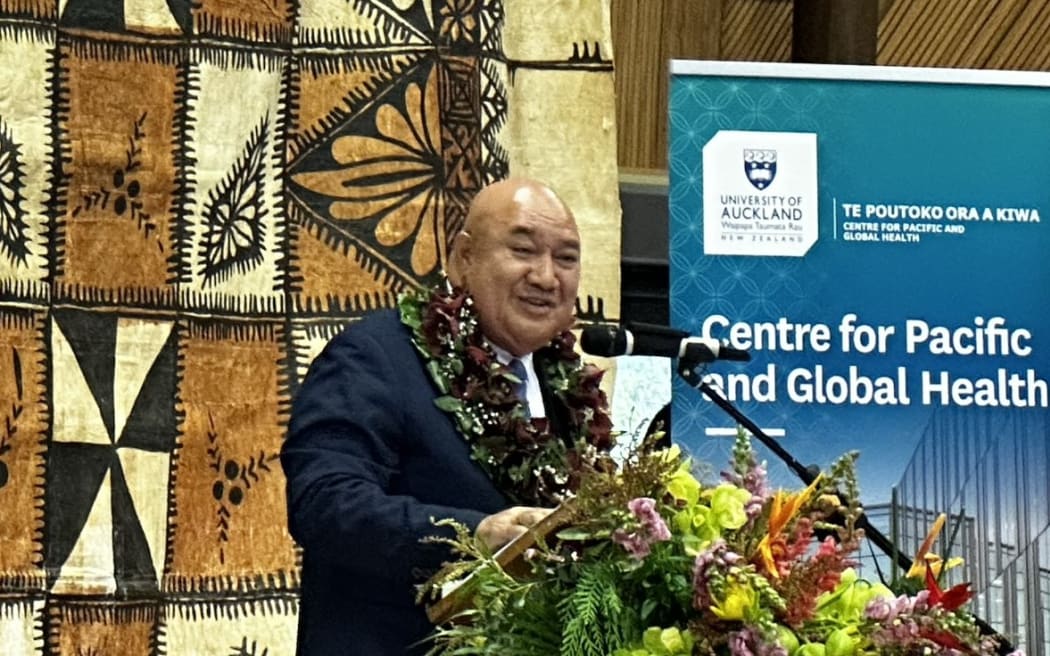 Dr Saia Ma'u Piukala speaking at the Fale Pasifika.