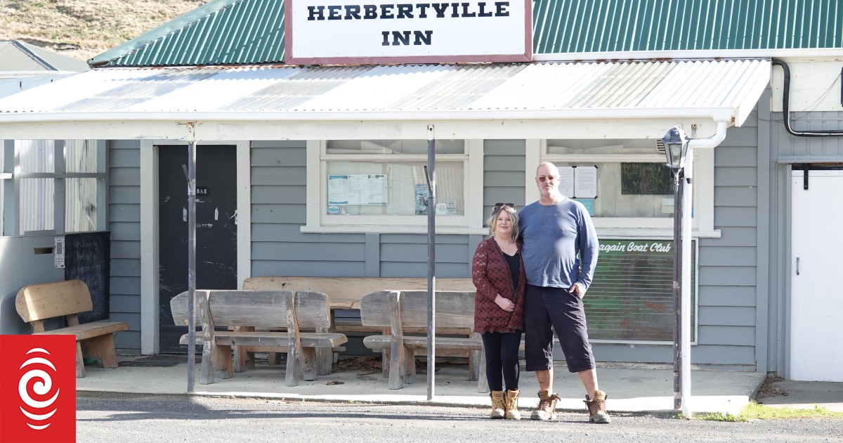 Cyclone Gabrielle clean-up in Herbertville: Opening the local pub again - Vimarsana News