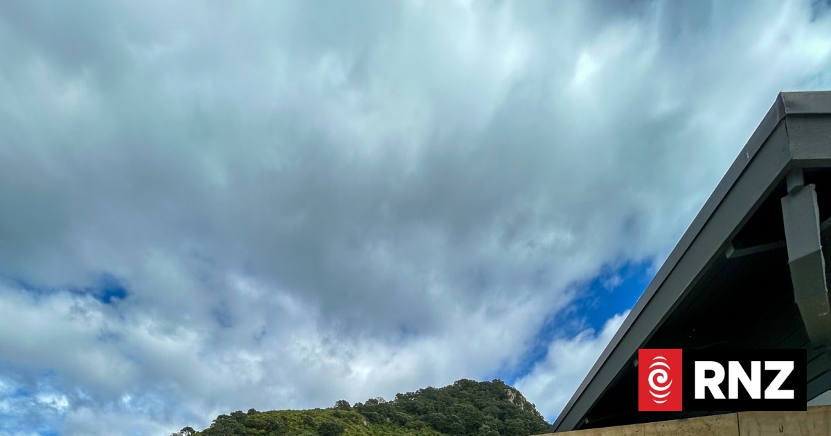 Mt Maunganui slip: Councillors approve $500,000 to complete review recommendations