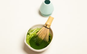 Matcha chasen.
