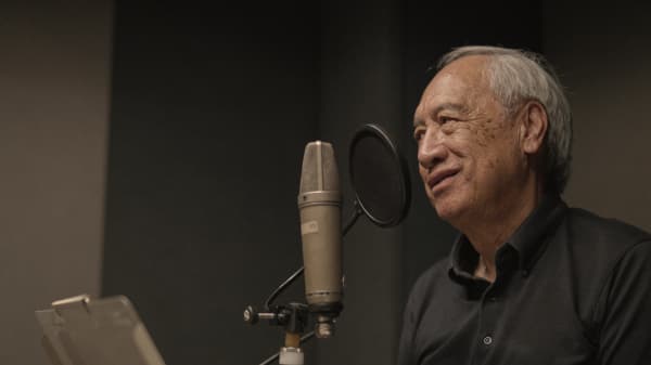 Witi Ihimaera recording his podcast Witi Underwater