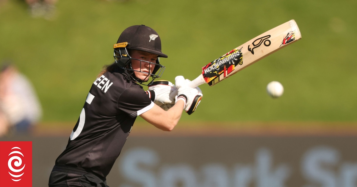 Cricket: Australia too good for White Ferns in opening T20