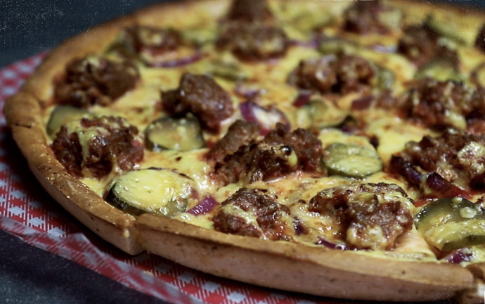 The offending pizza.