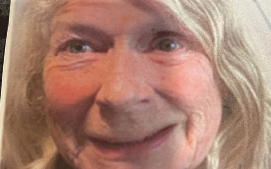 The 79-year old called Elisabeth was last seen on Barlett Street in Riccarton last night.