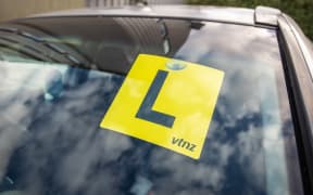 Learner driver L plate