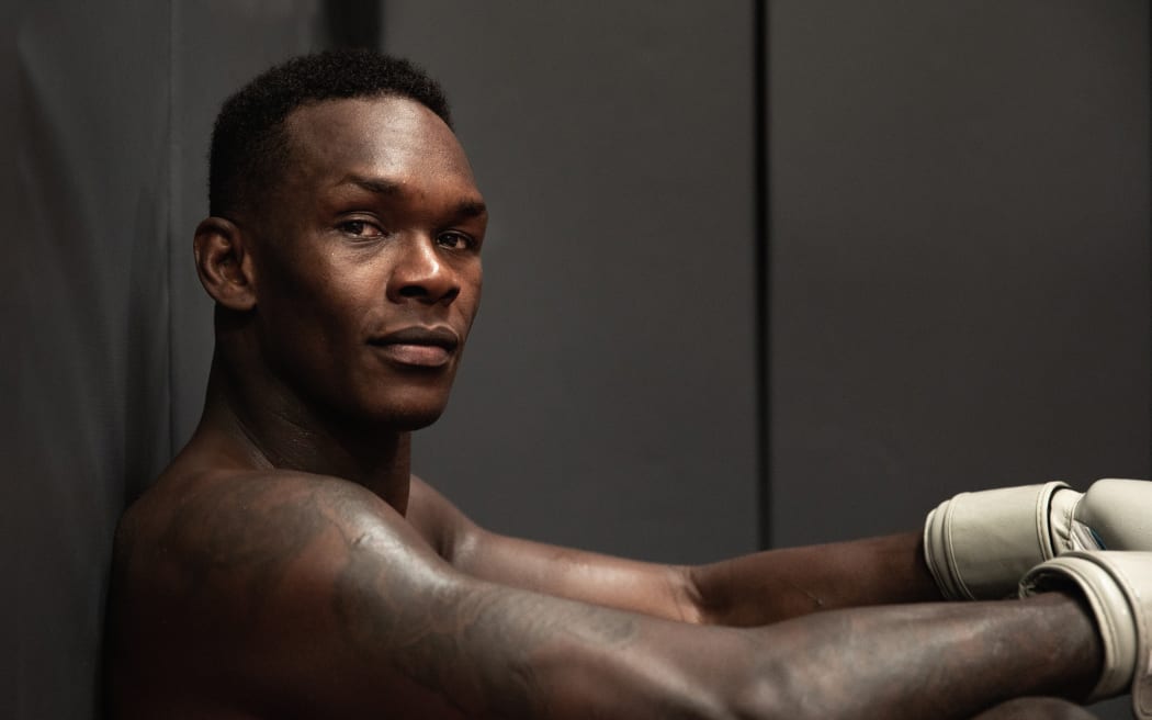Adesanya chasing 'easy looking' win in title defence | RNZ News