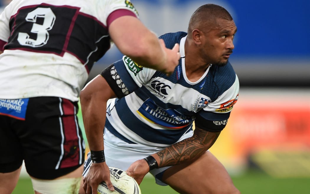 Tino Poluleuligaga playing for Auckland.