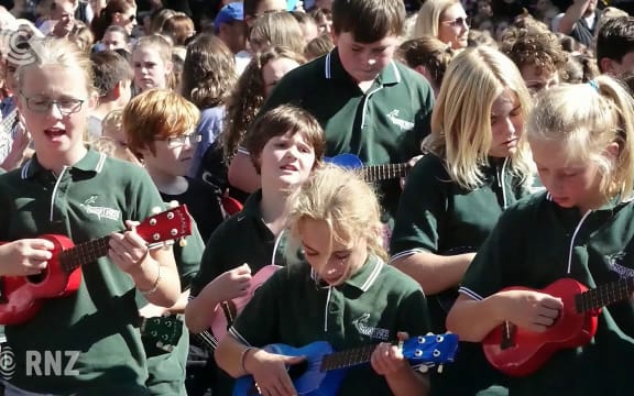 Dun-Ed-in catches Sheeran fever