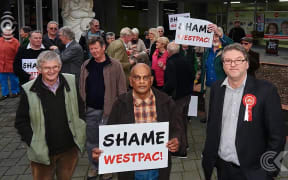 Waikanae locals concerned at proposed Westpac closure