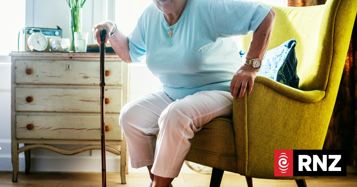 Report calls for action over creaking aged care model