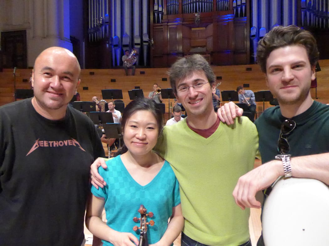 Tianwa Yang, Nicolas Rimmer, Gabriel Schwabe