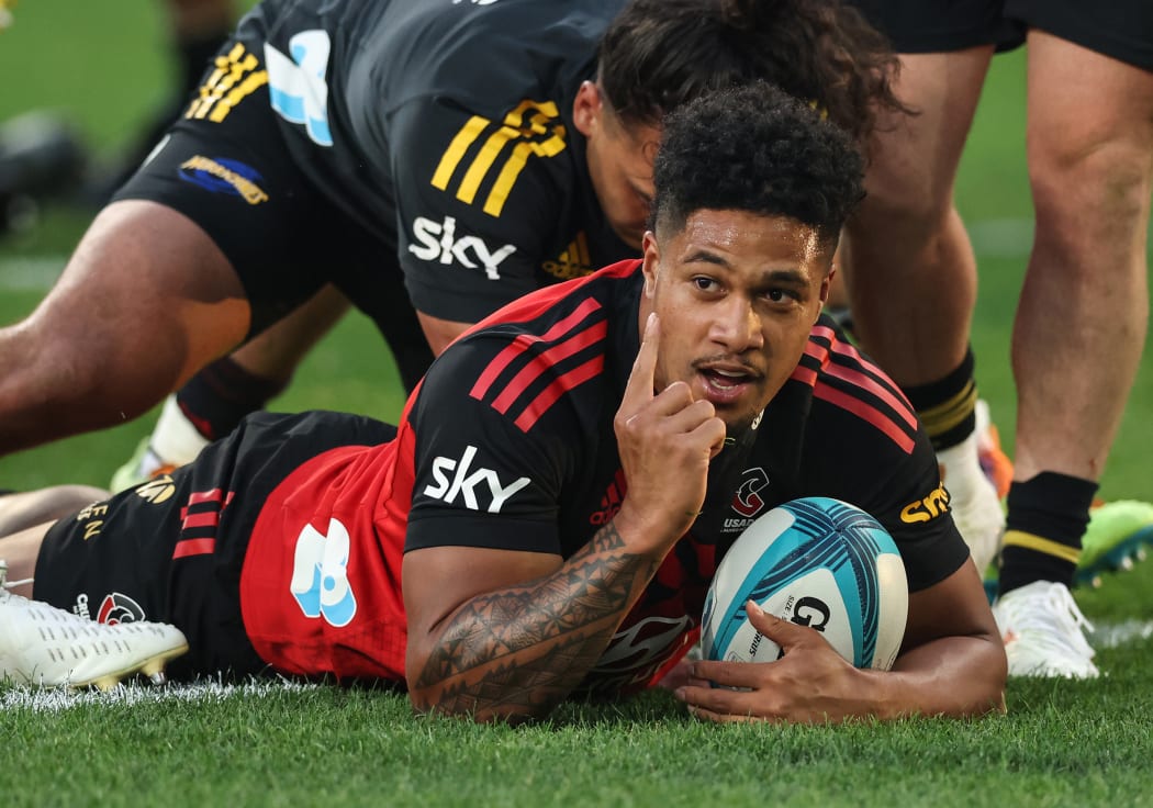 Leicester Fainga'anuku scores a try at Forsyth Barr Stadium for the Crusaders