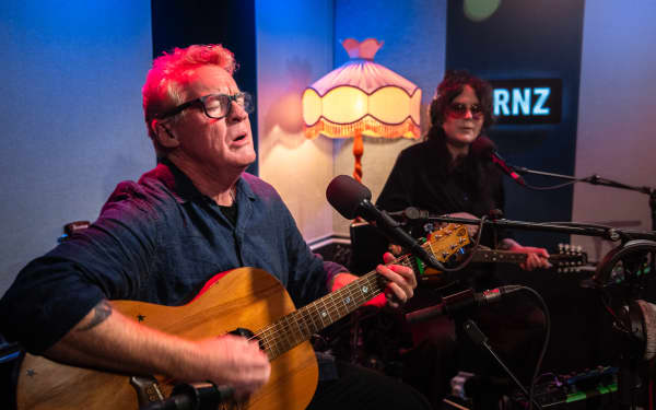 Don McGlashan performing in the RNZ studios for NZ Live. Accompanied by Anita Clark.