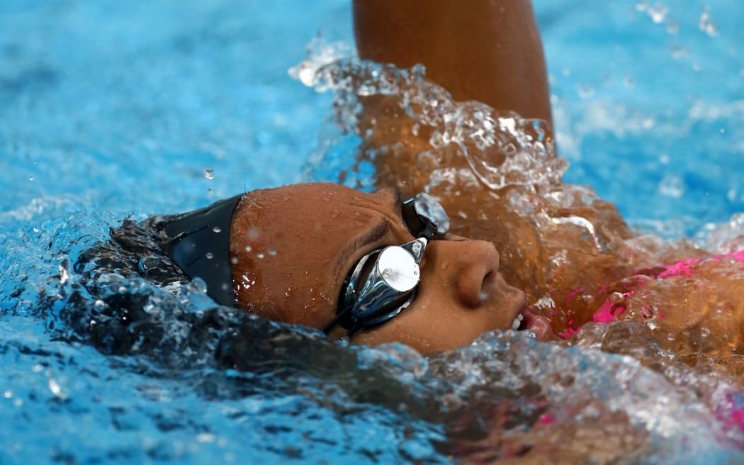 Gabrielle Fa’amausili swims to gold in Singapore, 2015.