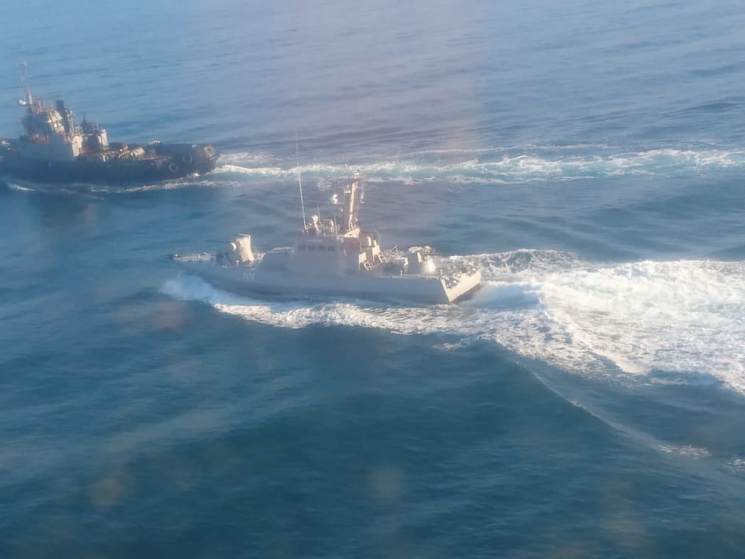 Three Ukrainian naval ships crossed the Russian border, entering temporarily closed area of the Russian territorial waters.