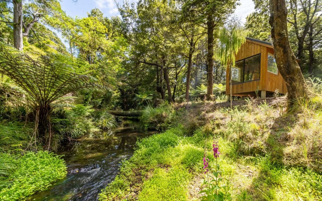 Gollan's Valley Station