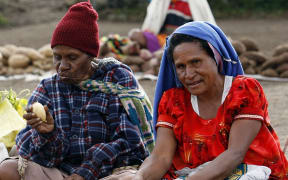 Yamka women sell vegetables near Mount Hagen in Papua New Guinea, 2007.