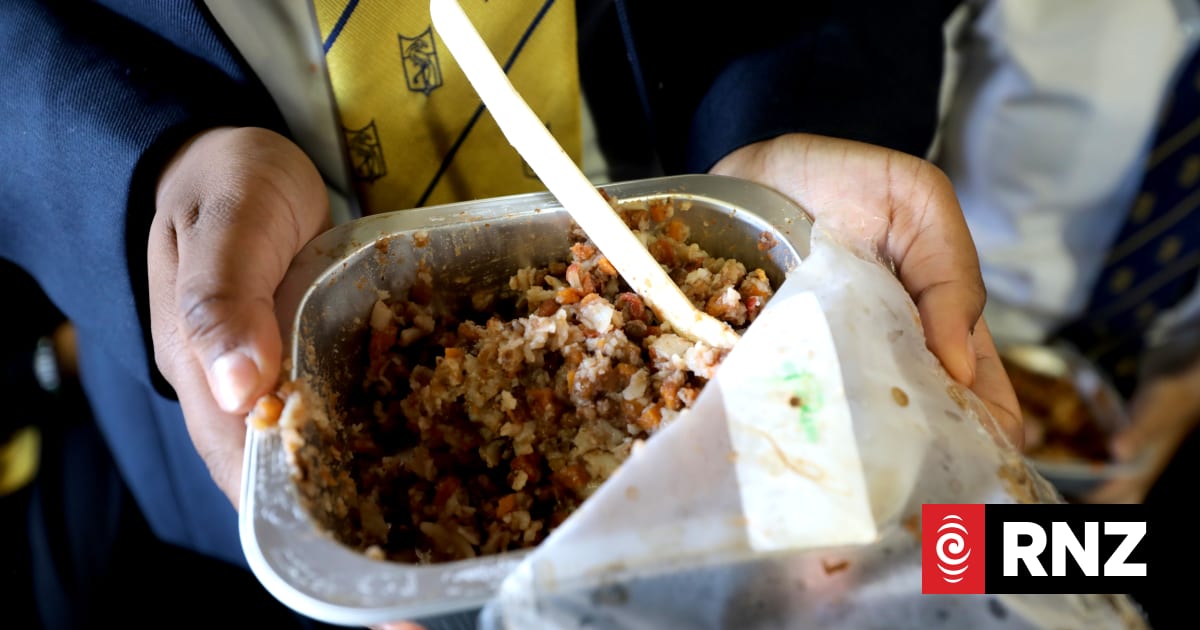 'You pay the price for the price you pay' - original school lunch contractor