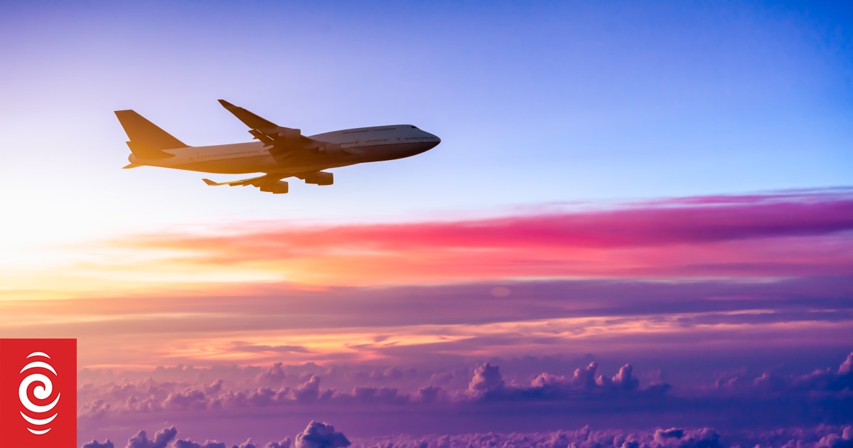 The super-rich are using private jets to escape the Middle East