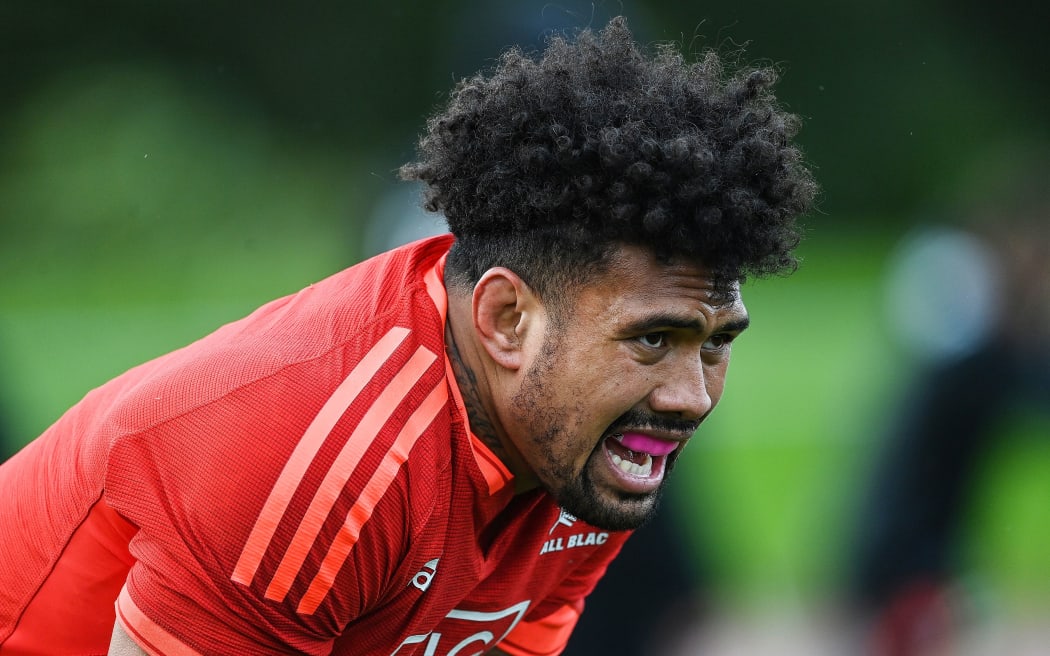 Ardie Savea during a New Zealand All Blacks training session 2021.