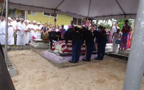 Casket of Toeseinuupotppioto Tee Ume