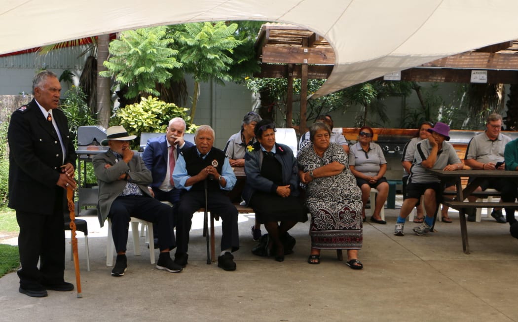 Ms Ardern meeting with members of the Māori Wardens.