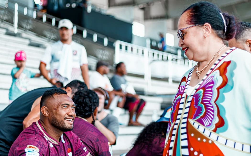Moana Pasifika veteran Sekope Kepu meets fans in Nuku'alofa on Thursday.