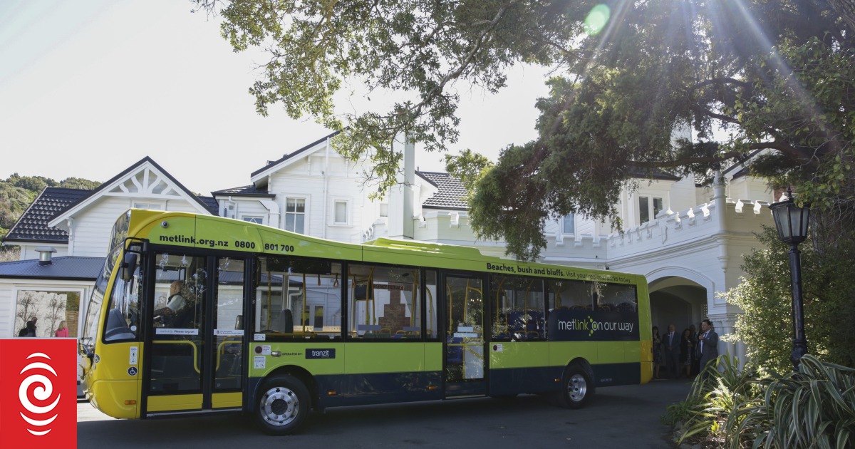 Cash fare boxes stolen from Wellington buses - Vimarsana News