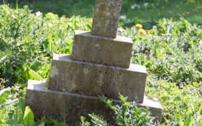 Grave