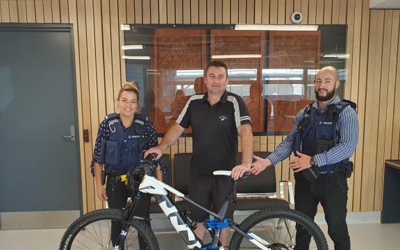 Wellingtonian, Grant Allen and police with his recovered bike