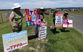 Ratana church elders and Maori leaders have complained about the secrecy of the trade deal and want its signing to be delayed.
