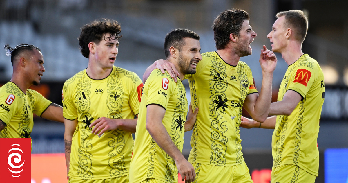Phoenix take on Central Coast in battle to be highest-ranked side - Vimarsana News