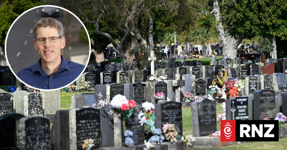 The 'vicious cycle' driving Tauranga families to Waikato for cheaper