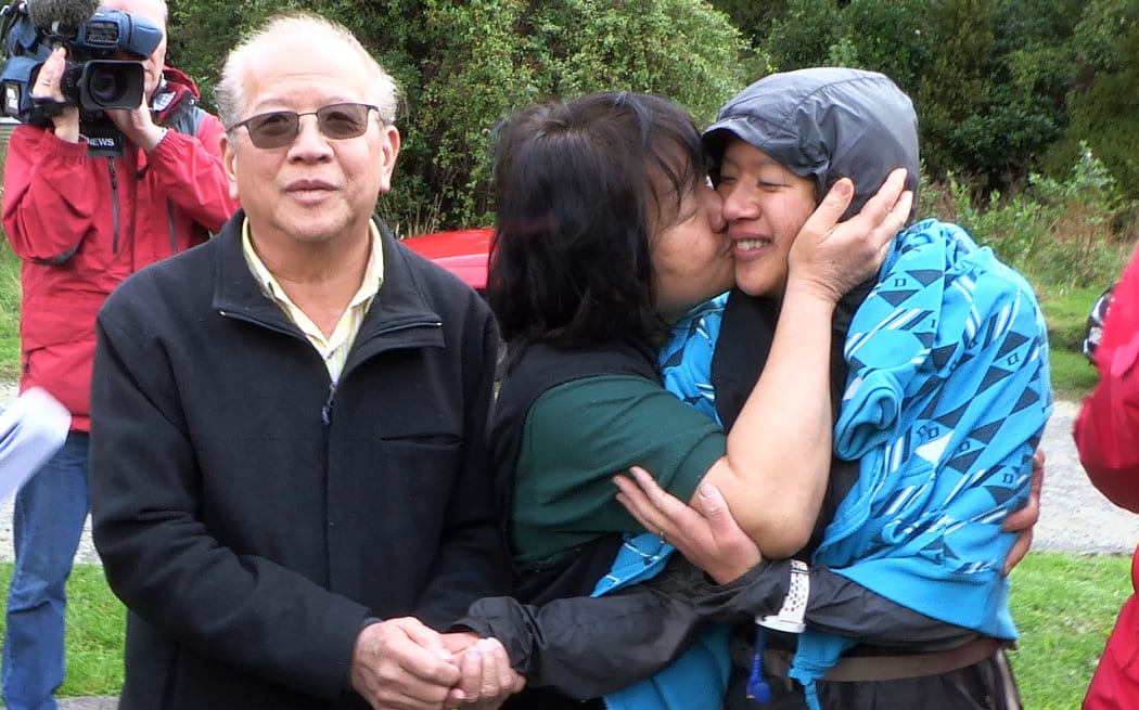 Susan O'Brien (left) Mother Maggie Khoo (middle) father Andrew Khoo