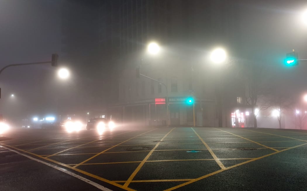 Auckland fog - Hobson St