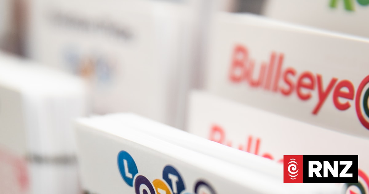Auckland man used missing $20.1 million Lotto ticket as bookmark for almost two months