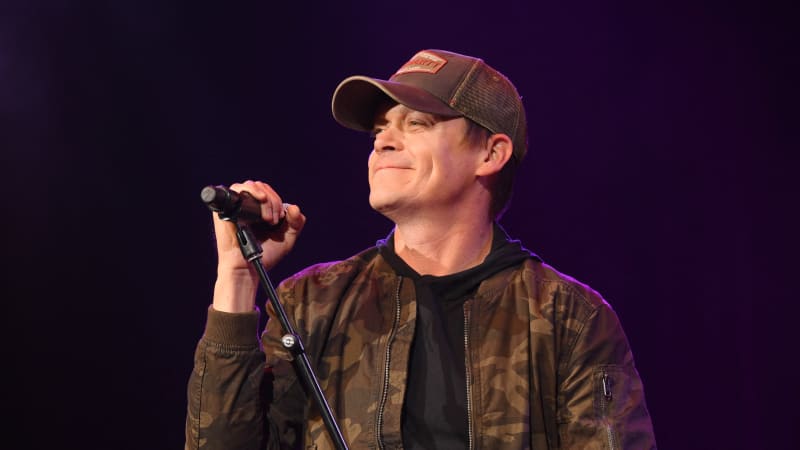 Brad Arnold of the band 3 Doors Down performs at the Bobby Bones And The Raging Idiots 4th Annual Million Dollar Show at Ryman Auditorium on 14 January, 2019 in Nashville, Tennessee.