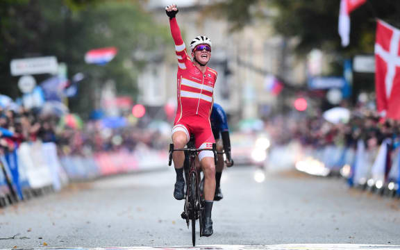 Mads Pedersen wins the road cycling world championship in Harrogate.