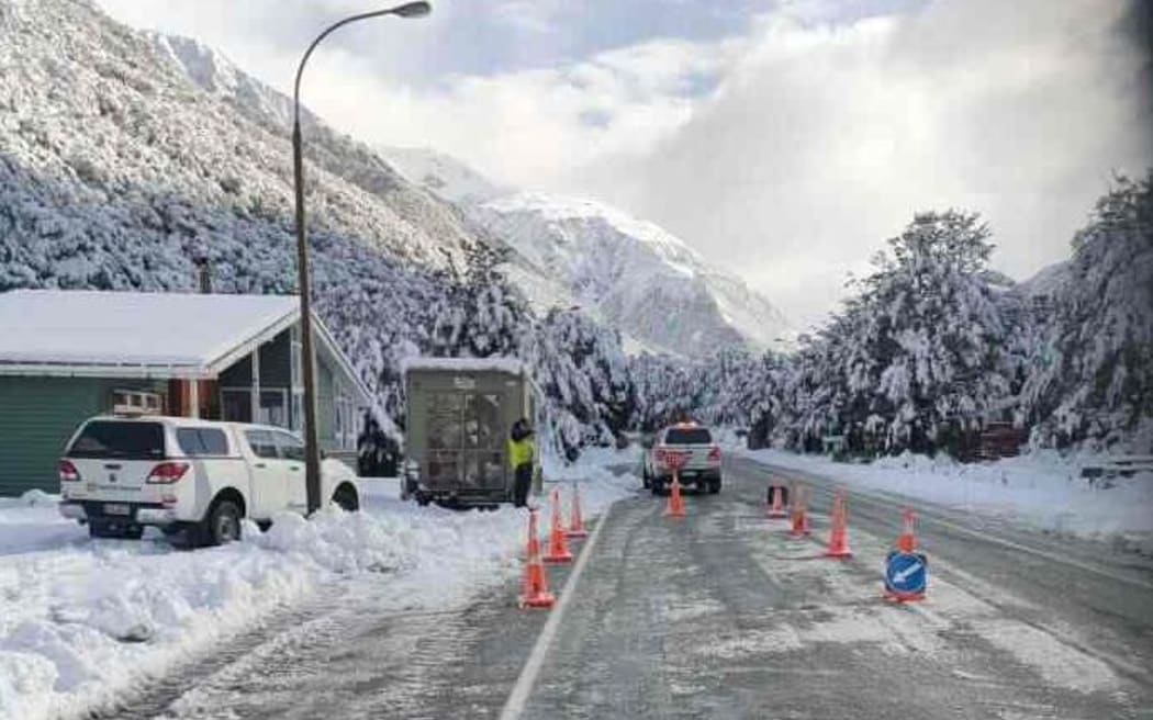 Arthurs Pass after August snow