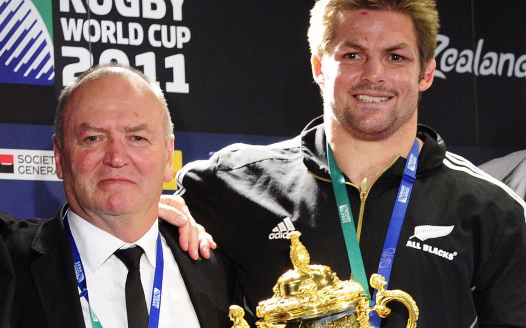Graham Henry and Richie McCaw after the 2011 Rugby World Cup final.