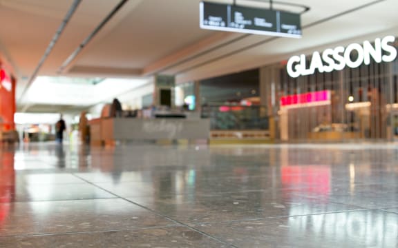 Sylvia Park Mall under level 3 restrictions.