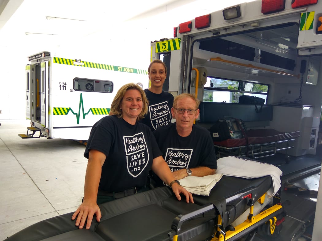 Ambulance staff have been asked to wear high-visbility vests while on call-outs.