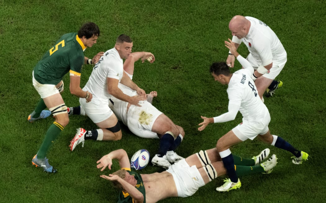 England and South Africa battle it out in the early minutes of their Rugby World Cup semi final in France.